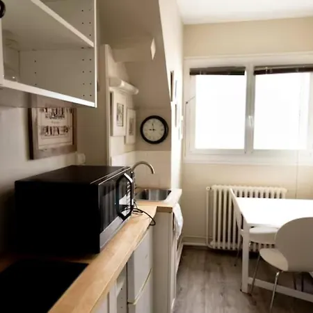 Apartment Elegant Logement Hyper Centre, Clocheville 11
